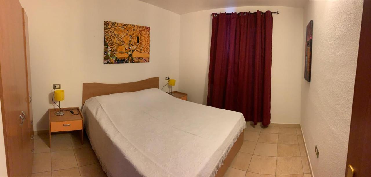 Cala Gonone - Nettuno Apartamento Exterior foto